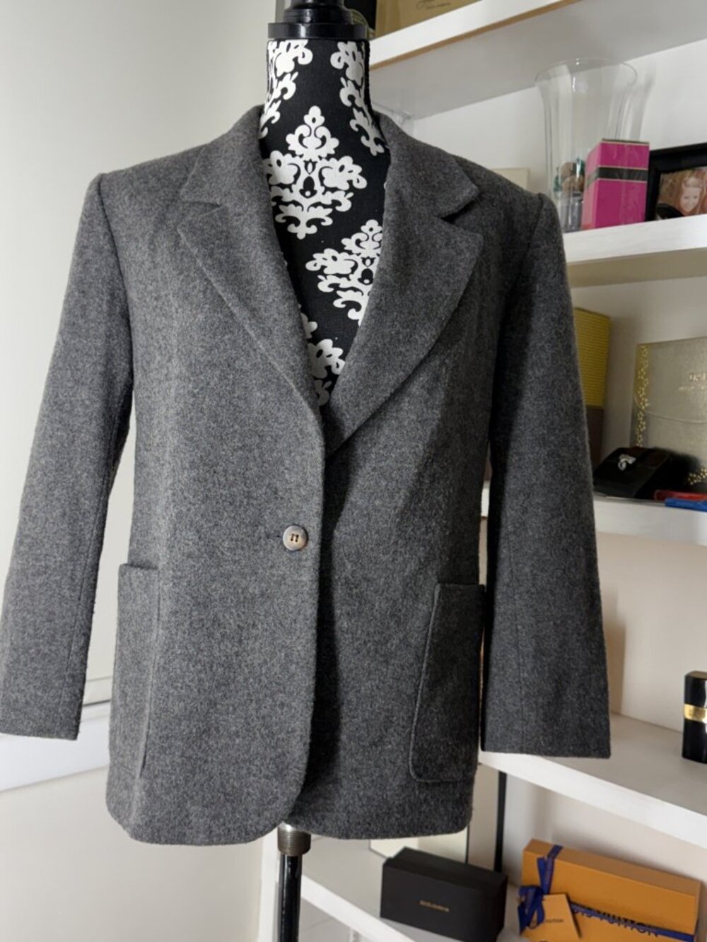 Lands End Vintage Gray 100% Wool Women’s Blazer Jacket Size Petite 4 Made In USA